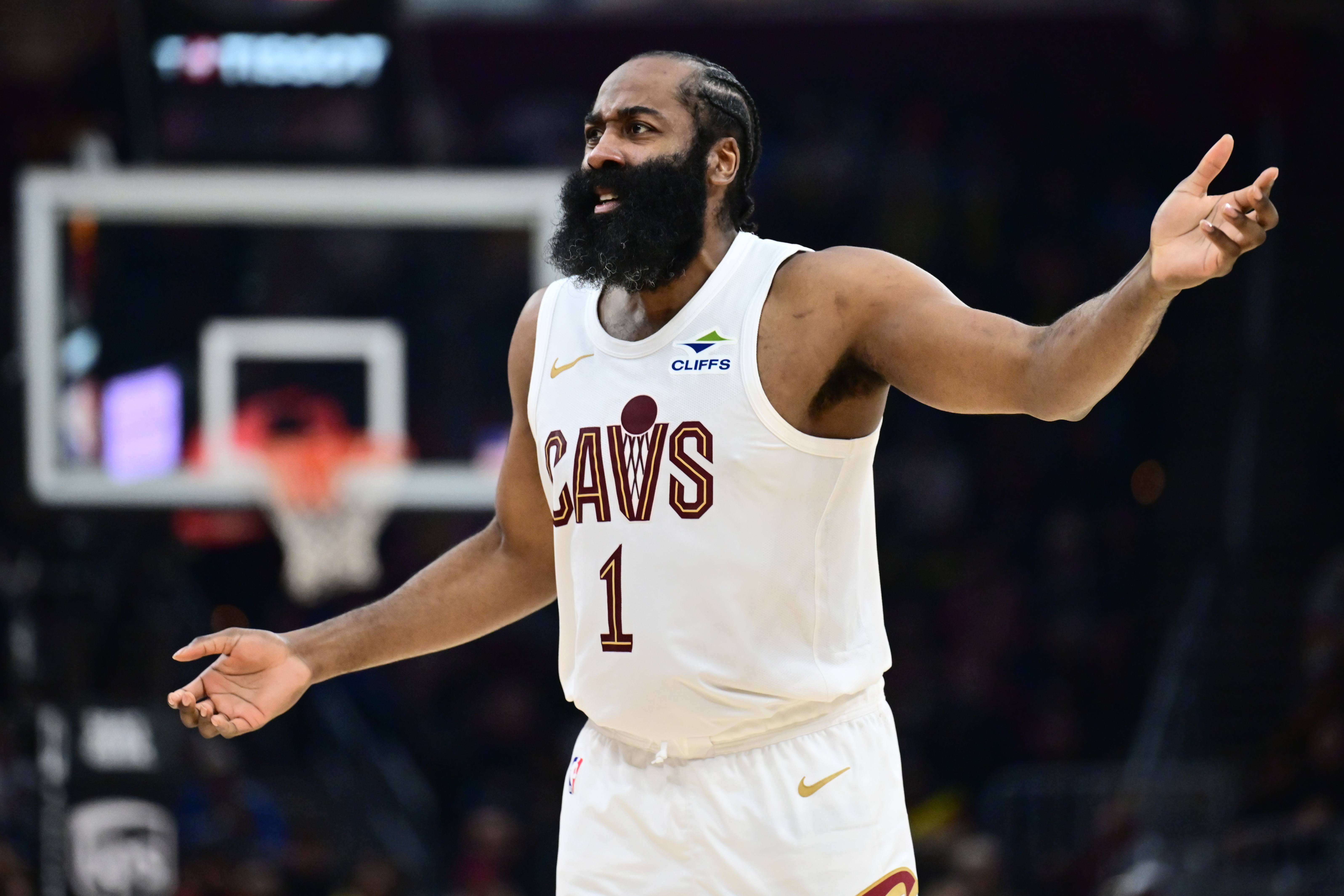 哈登&amp;米切尔出战！ESPN明日胜率预测：骑士高达61.8% 魔术为38.2%